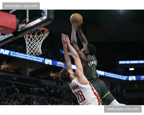 黄蜂豪取7连胜,鲍尔复出串联攻防,火箭申京体能告急吞败绩 黄蜂豪取7连胜,鲍尔复出串联攻防,火箭申京体能告急吞败绩