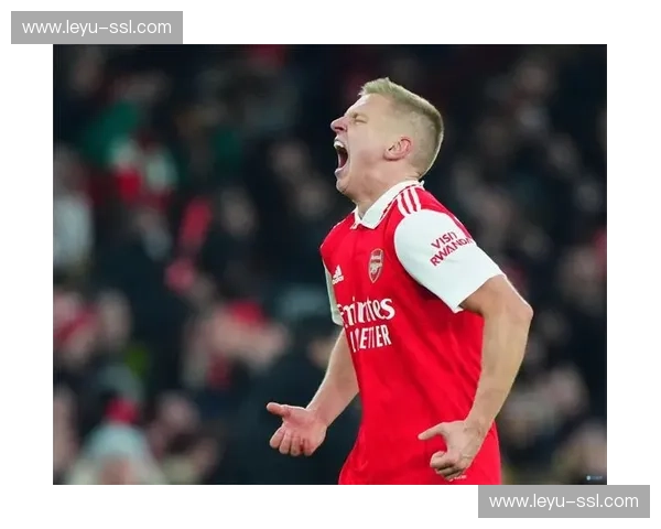 阿森纳后卫津琴科确认遭遇膝盖重伤，本人通过社媒表示极度崩溃